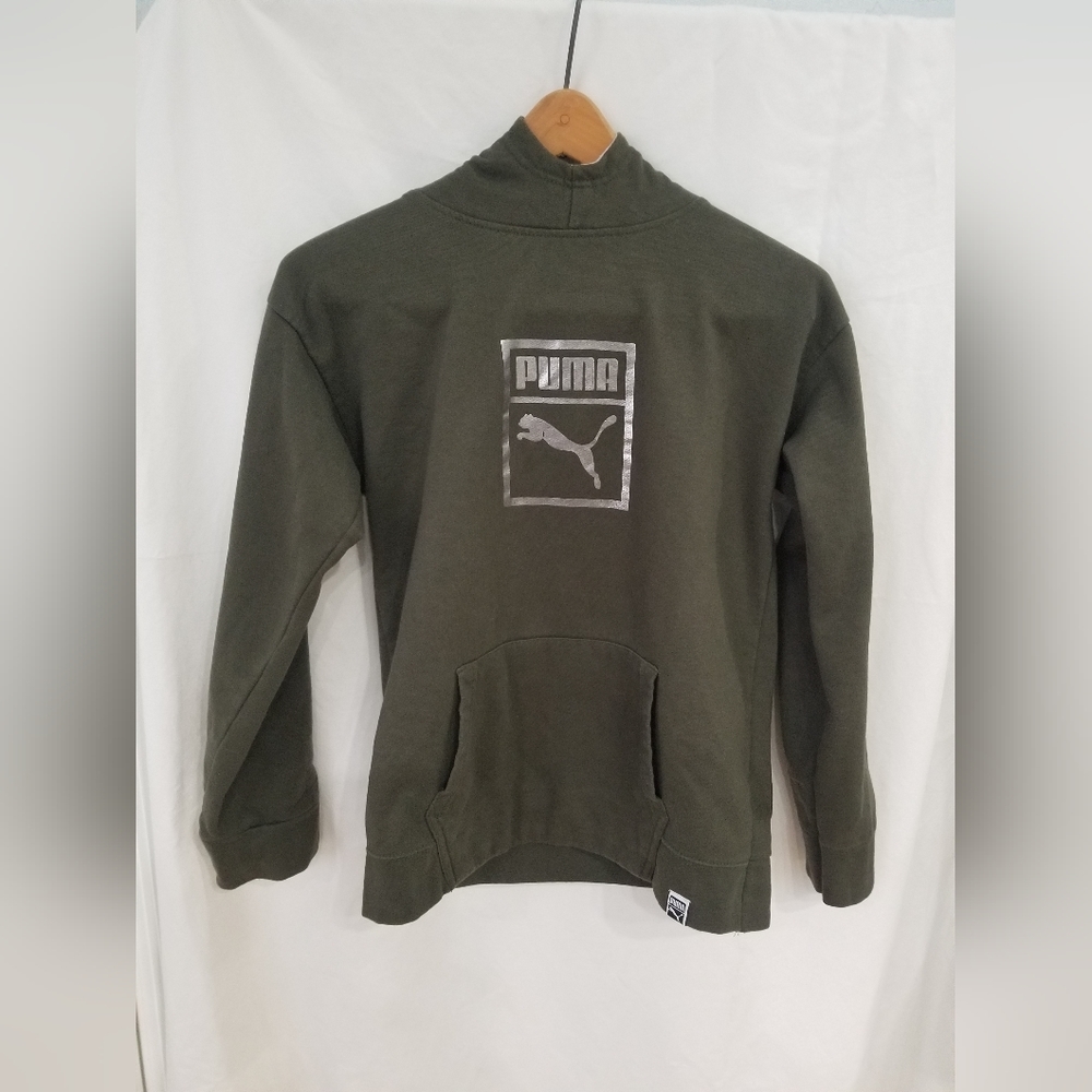 Kid's Puma hoodie in size large